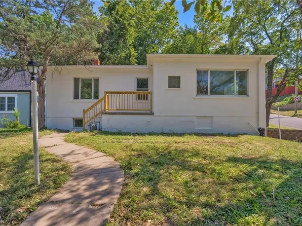 2663 Grandview Blvd, Kansas City, KS 66102