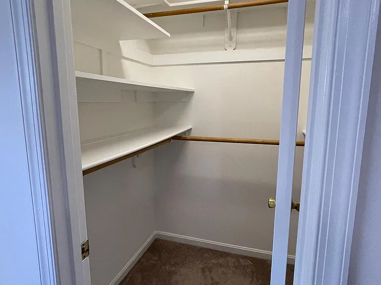8346 Lincoln Dr — Photo 13