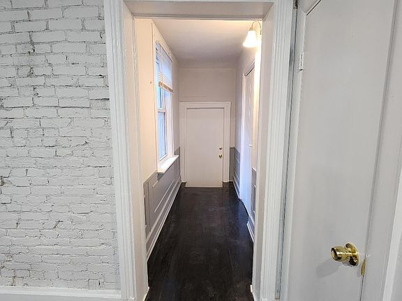 5th image of 517 Cathedral St Unit 5
