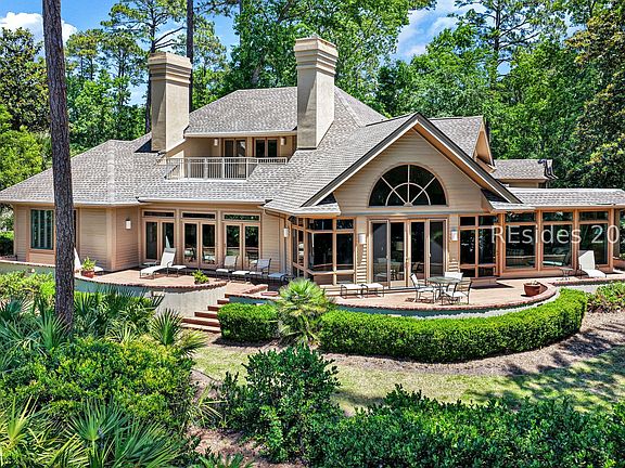 3rd image of 6 Davant Ct