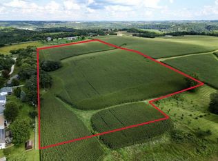 Stapleton Dr, Decorah, IA 52101