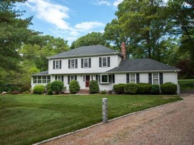 27 Ridge Rd, Walpole, MA, 02081