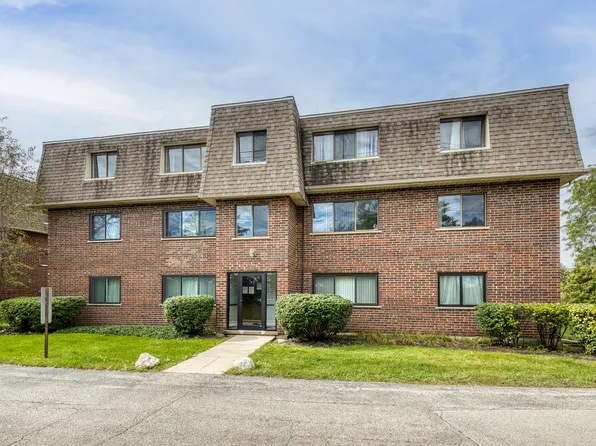 1472 Carol Ct APT 3B, Palatine, IL 60074