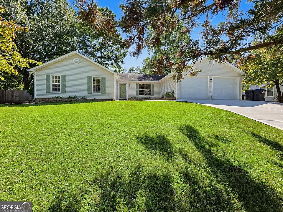 1st image of 230 Tyson Cir