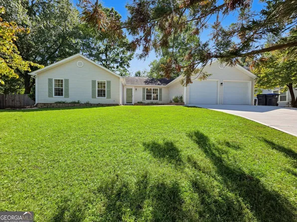 230 Tyson Cir, Roswell, GA 30076