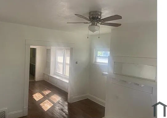 14004 Shaw Ave #UP — Photo 3