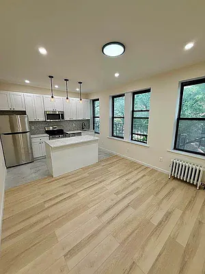 Kitchen, photo 2