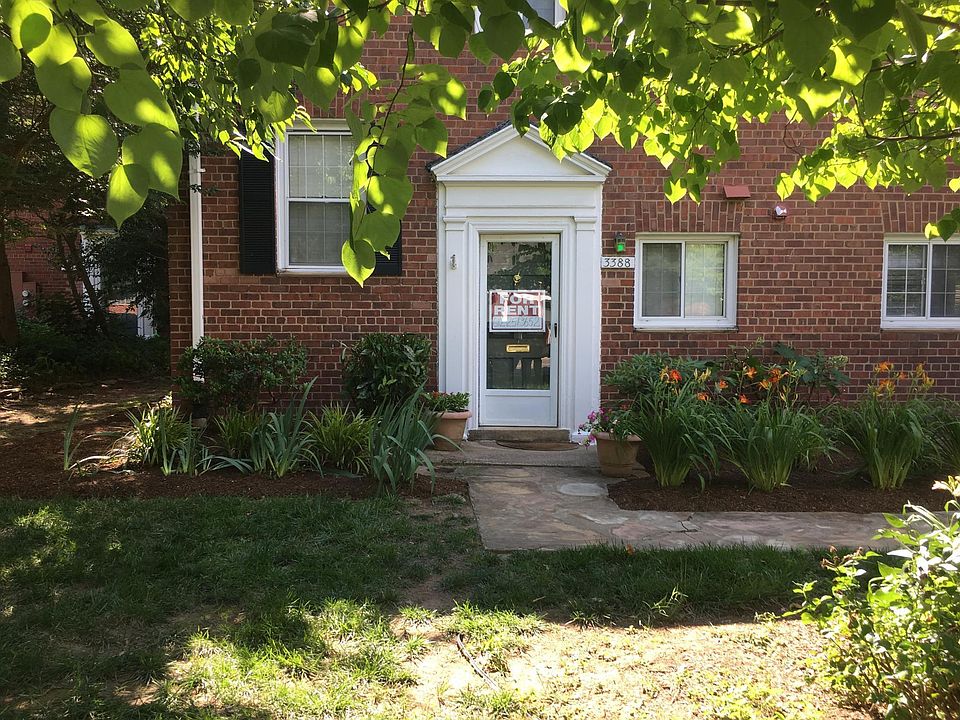1st image of 3388 Martha Custis Dr