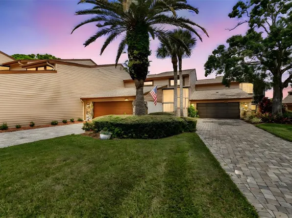 2455 Lake Point Ln, Clearwater, FL 33762