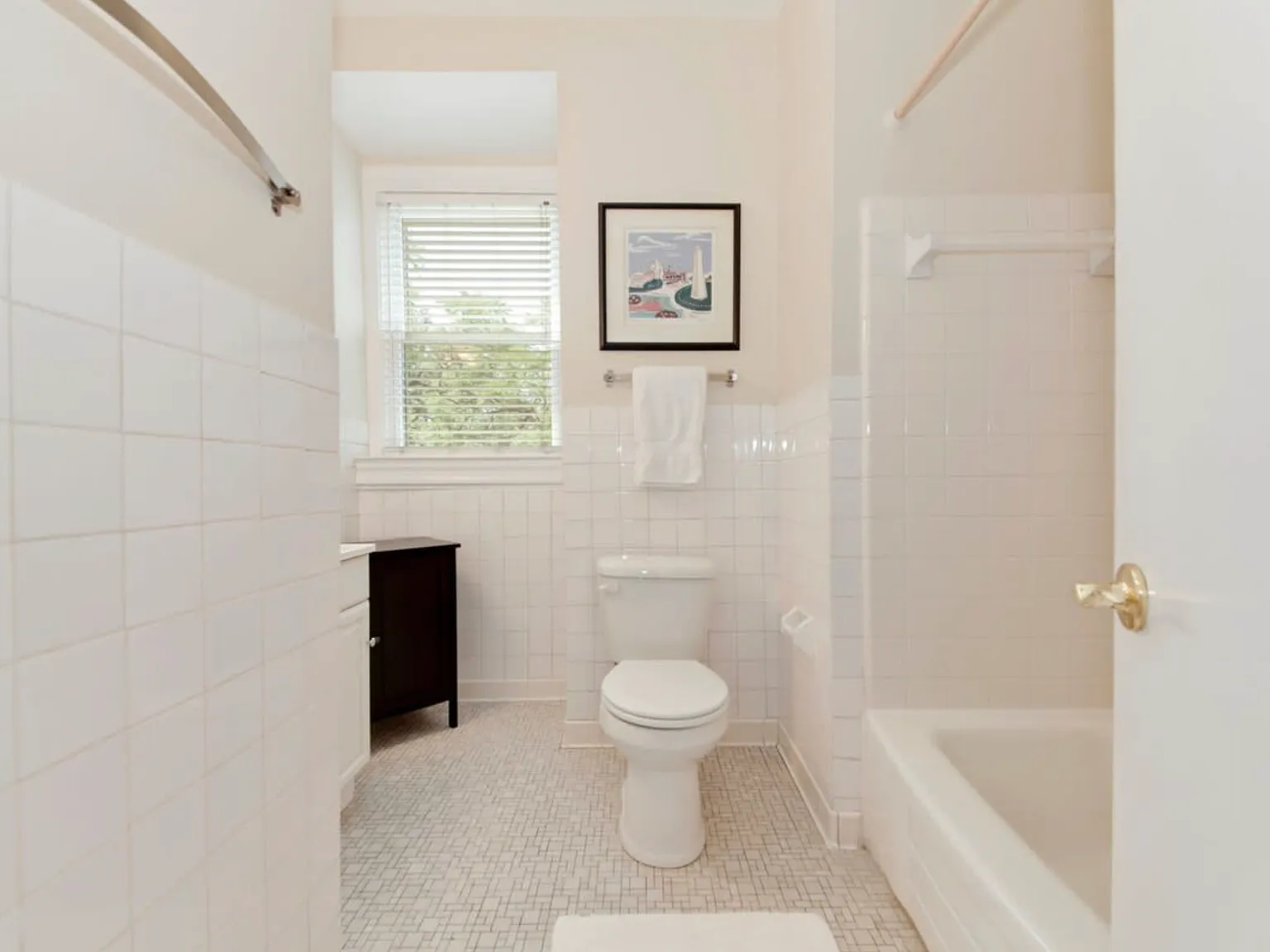 1 bed, 750 sqft, $3,750 — Photo 2