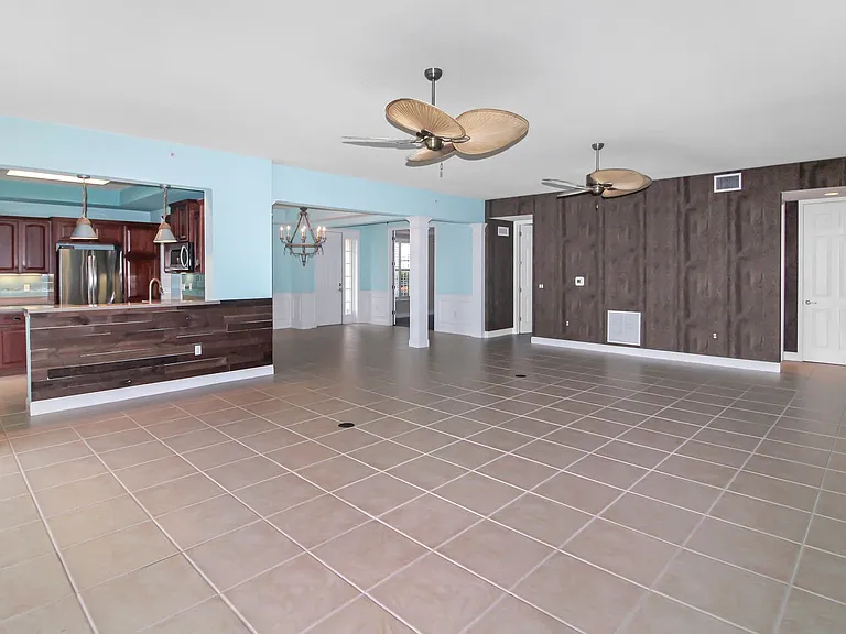 23217 Banbury Way — Photo 6