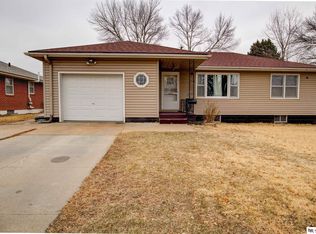 5023 N 54th St, Omaha, NE 68104