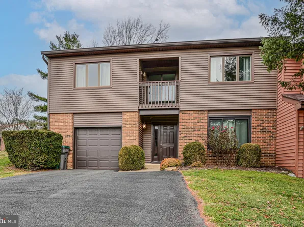 5313 Pinehurst Dr, Wilmington, DE 19808