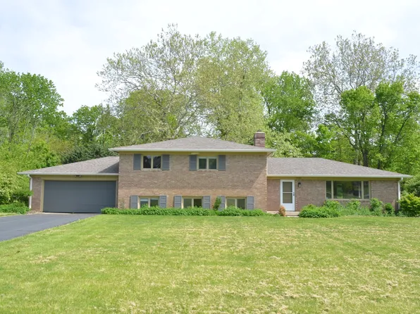 7027 Creekside Ln, Indianapolis, IN 46220