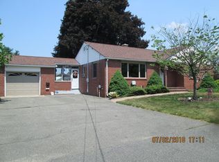 15 Mathieu Dr, Chicopee, MA 01020