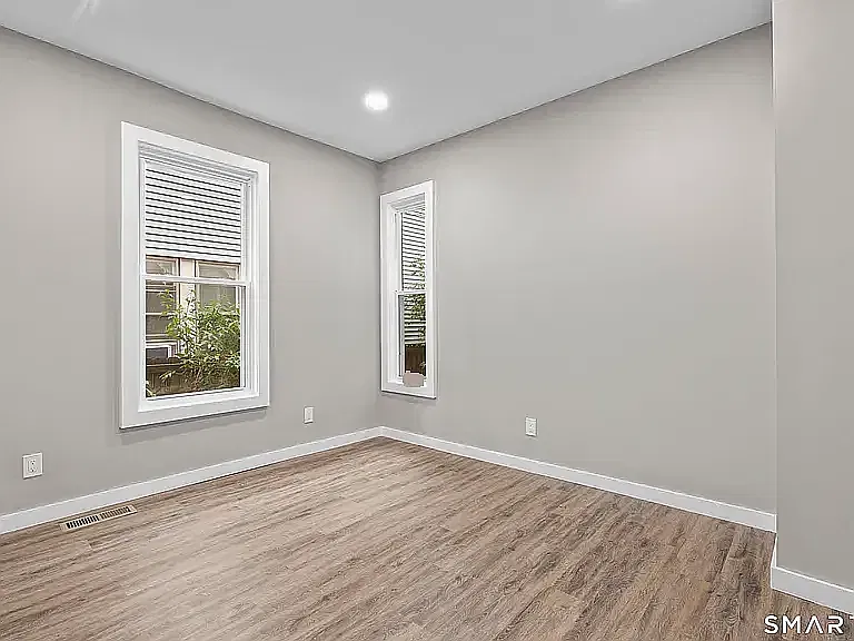 3 bed, 1078 sqft, $2,250 — Photo 4