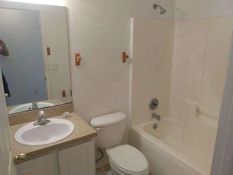 1608 Delaware Ave #1608 — Photo 9
