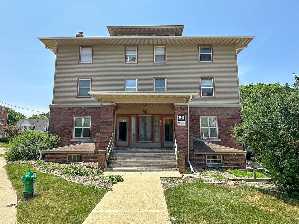 1st image of 2917 West St #598166096