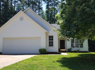 7111 Duchamp Dr, Charlotte, NC 28215