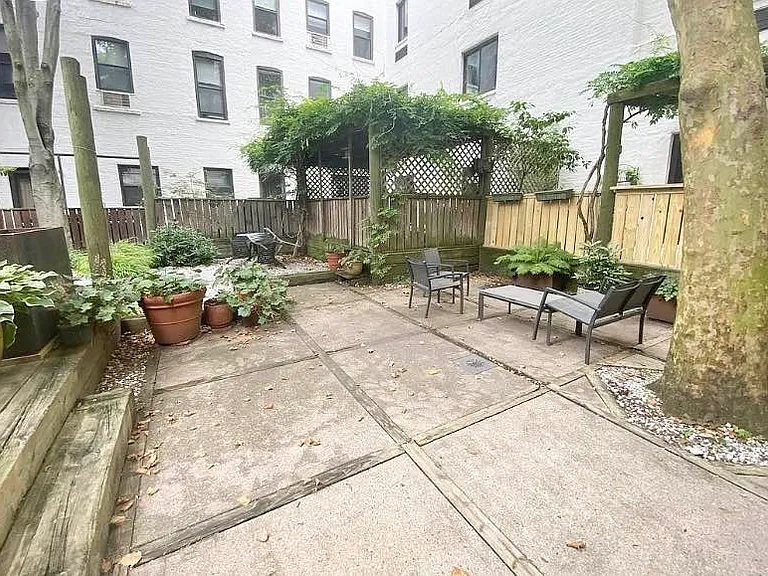 492 Henry St #5E — Photo 22