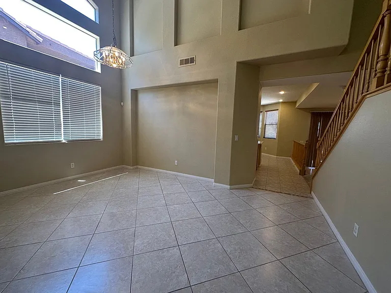 1031 Belle River Ct — Photo 4