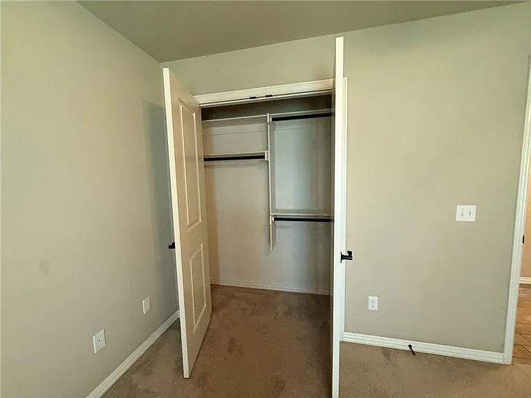 1486 S Blue Willow Ave — Photo 10