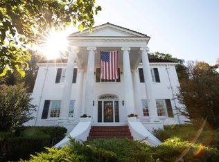 609 Hawthorne Way, Huntington, WV 25701