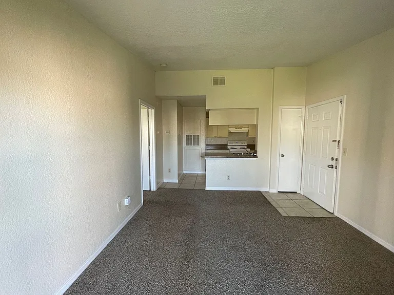 2550 N Alafaya Trl #4201 — Photo 7