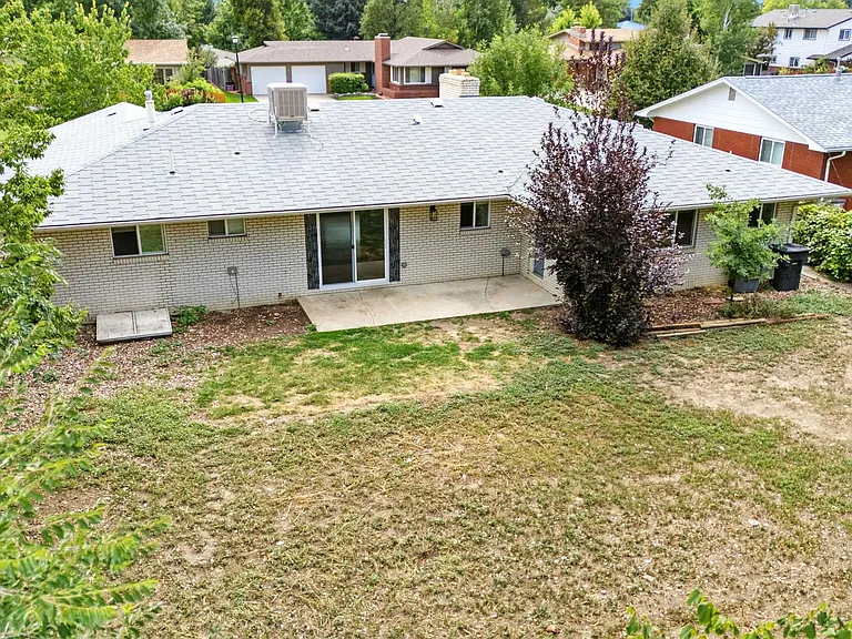 1440 Northwestern Rd — Photo 35