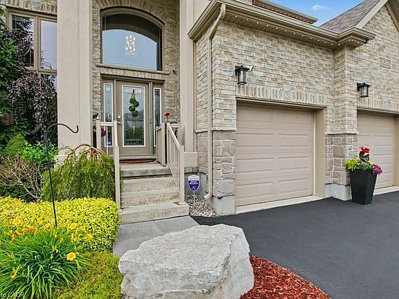 3rd image of 157 Green Gate Blvd