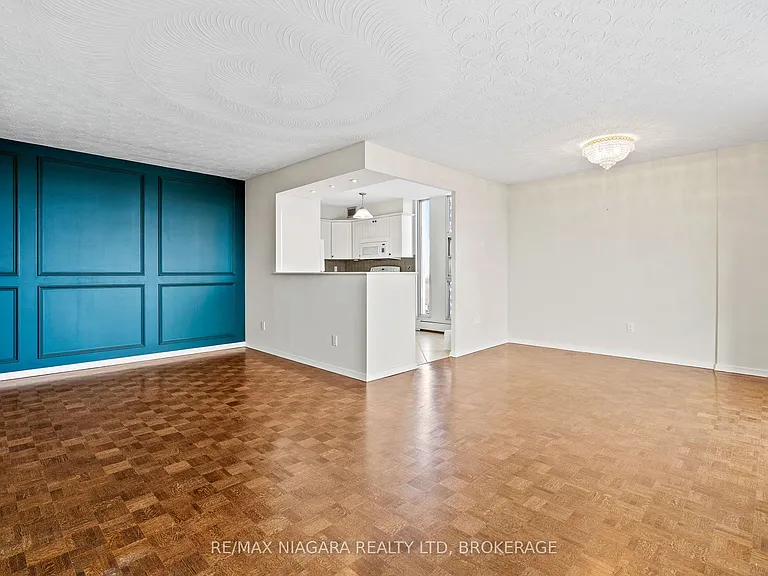 35 Towering Heights Blvd #1003 — Photo 11