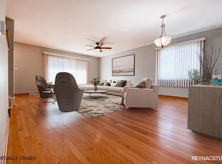 4640 N Paulina St, Chicago, IL 60640