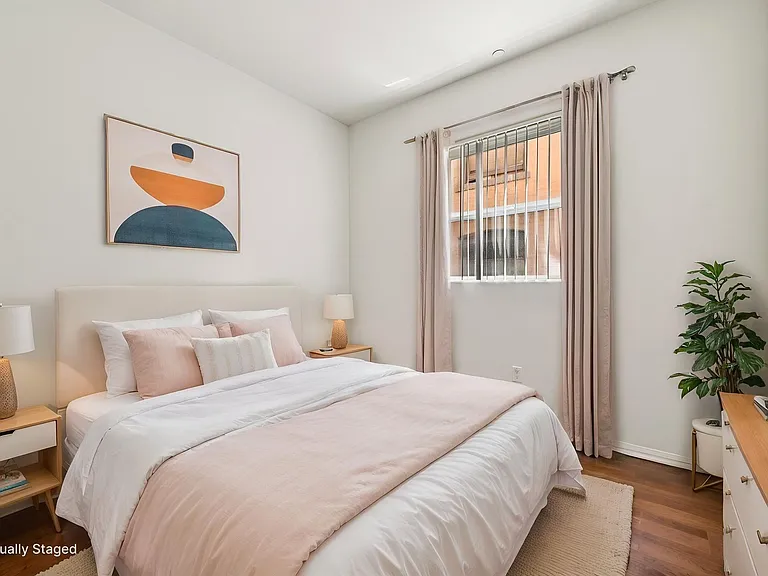 Berendo Terrace Apartment Homes — Photo 3