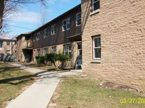 3400 N Gordon Pl #3402, Milwaukee, WI 53212