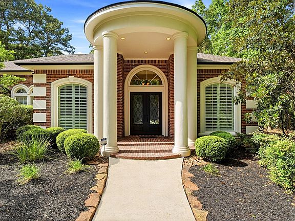 3rd image of 3907 N Rondelet Dr