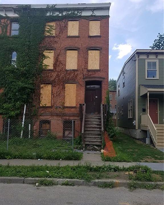 1st image of 19 Johnston St