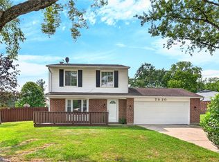 7920 Timber Hill Dr, Dayton, OH 45424