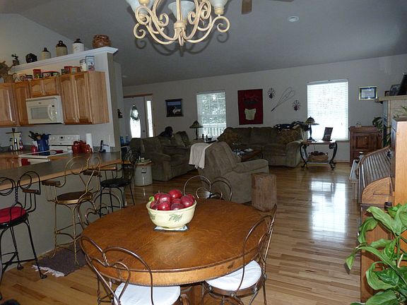 Open Concept 1st floor