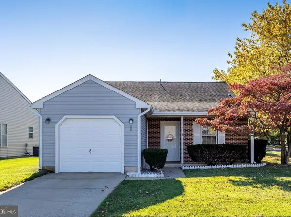 1 Adner Dr, Mount Laurel, NJ 08054