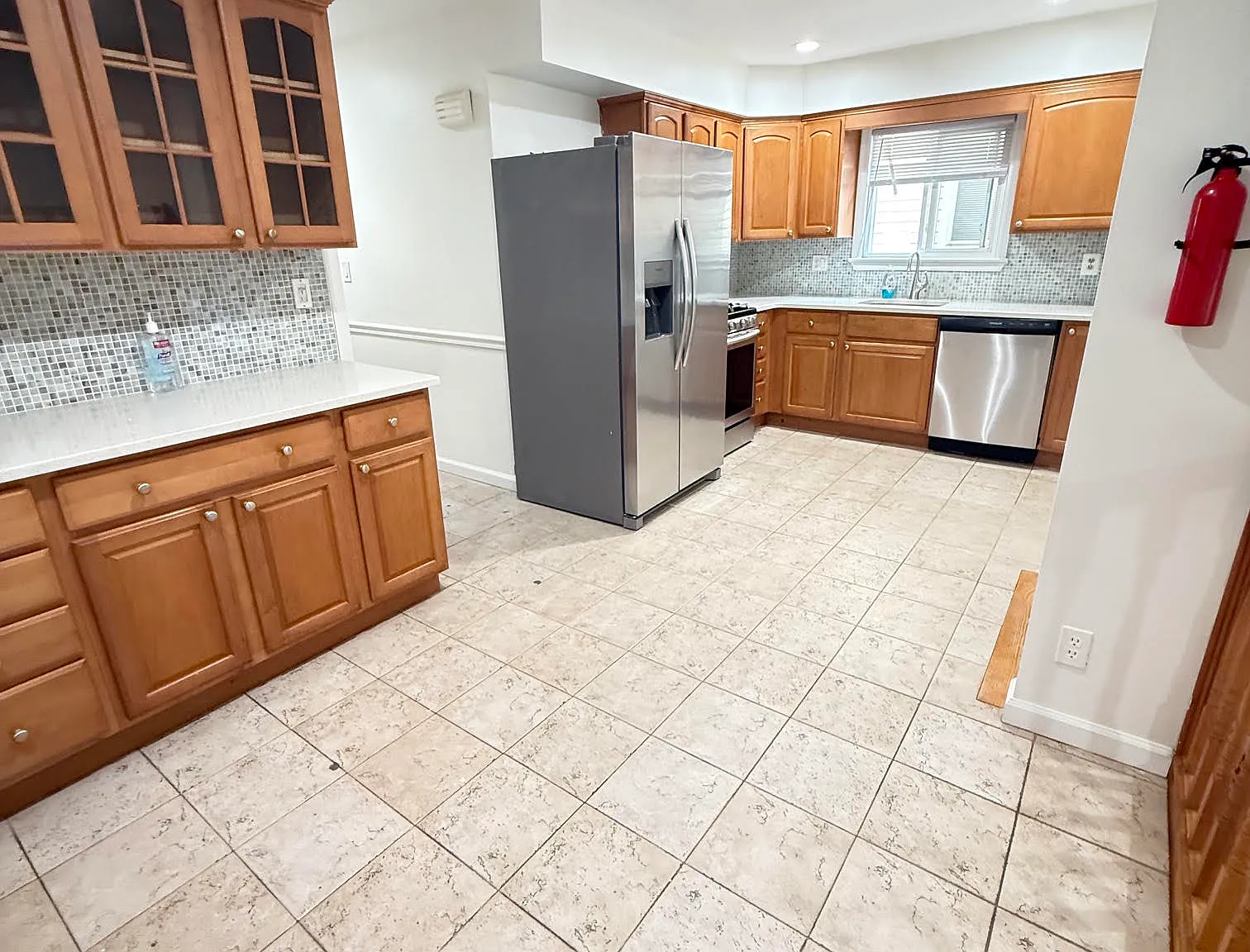 2 bed, 2.5 bath, $3,500 — Photo 4
