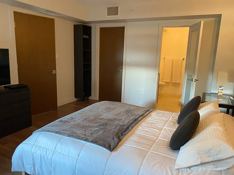 2333 Brickell Ave #306 — Photo 33