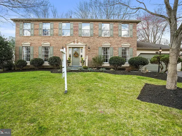 14151 Saddle River Dr, Gaithersburg, MD 20878