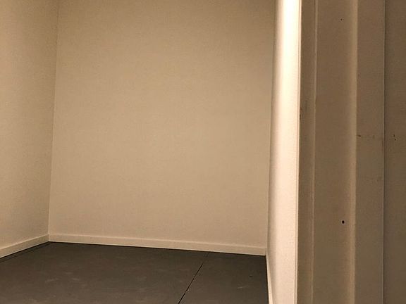 5th image of 875 Bellevue Ave