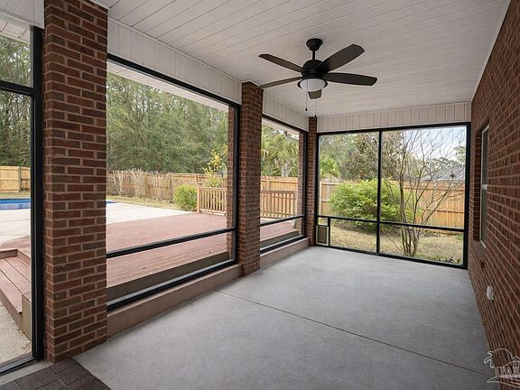 4th image of 4232 N Cambridge Way