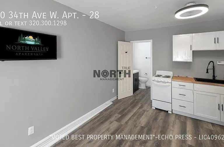 910 34th Ave W #28 — Photo 7