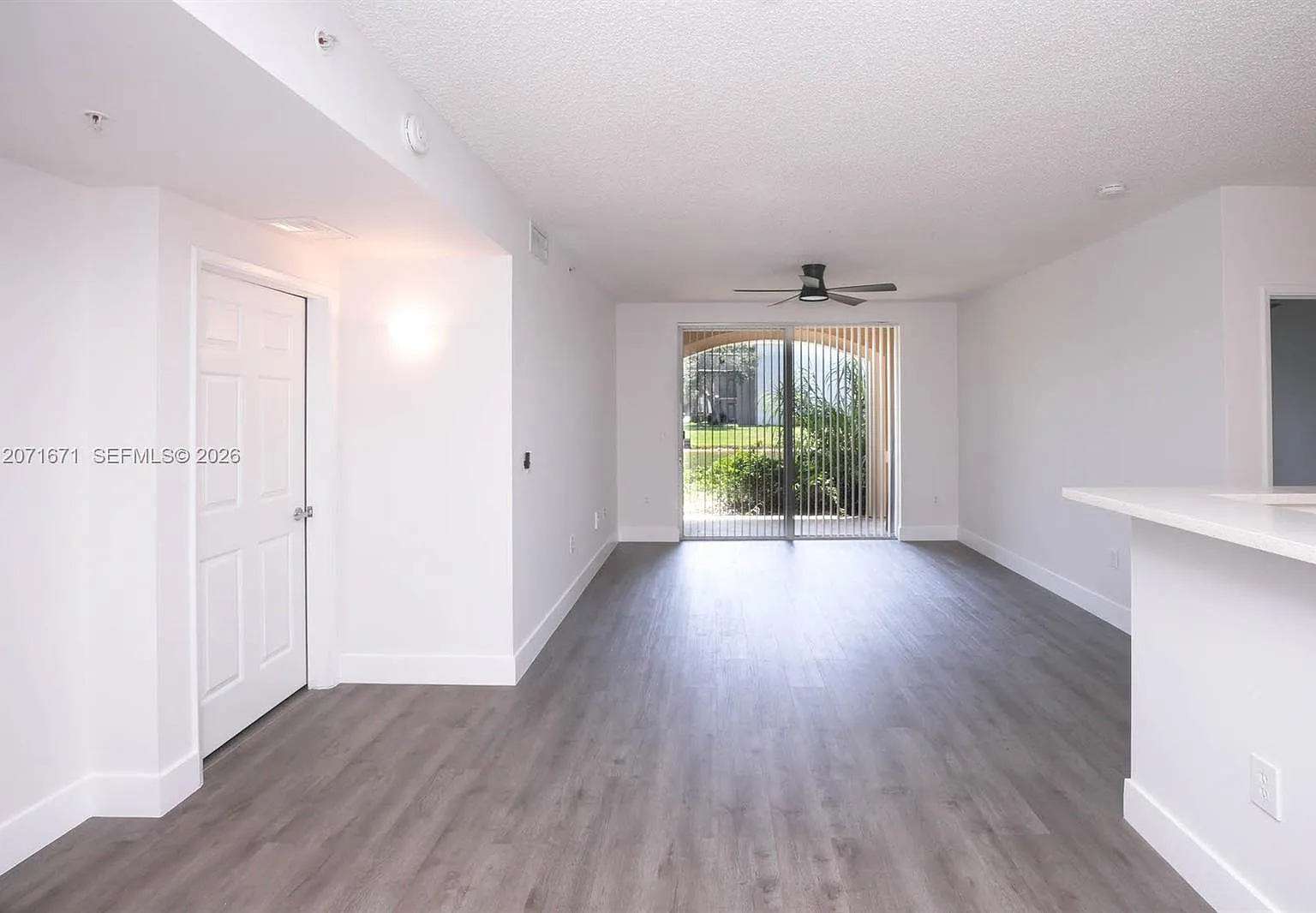 El-Ad Nob Hill Condo — Photo 1