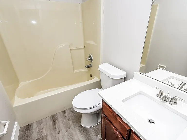 1029 Appling Meadow Dr — Photo 16