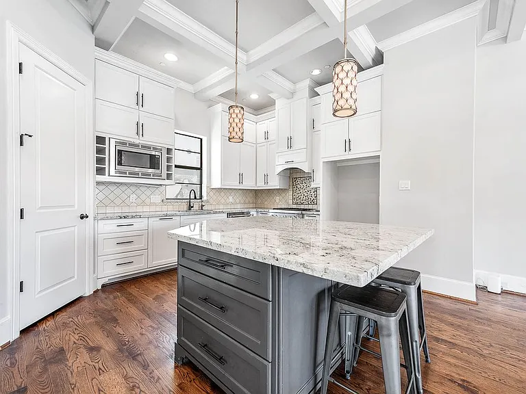 5733 Winsome Ln — Photo 21