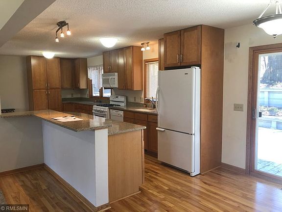 3rd image of 1595 Trollhagen Dr