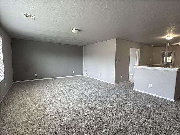 3rd image of 19015 Taverns Corner Ct